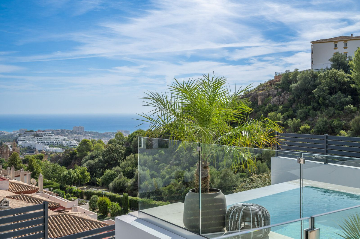 Detached Villa bilde 3