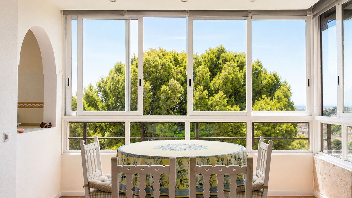 Middle Floor Apartment bilde 3