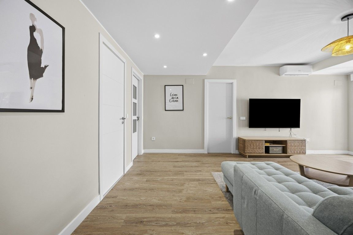 Middle Floor Apartment bilde 8