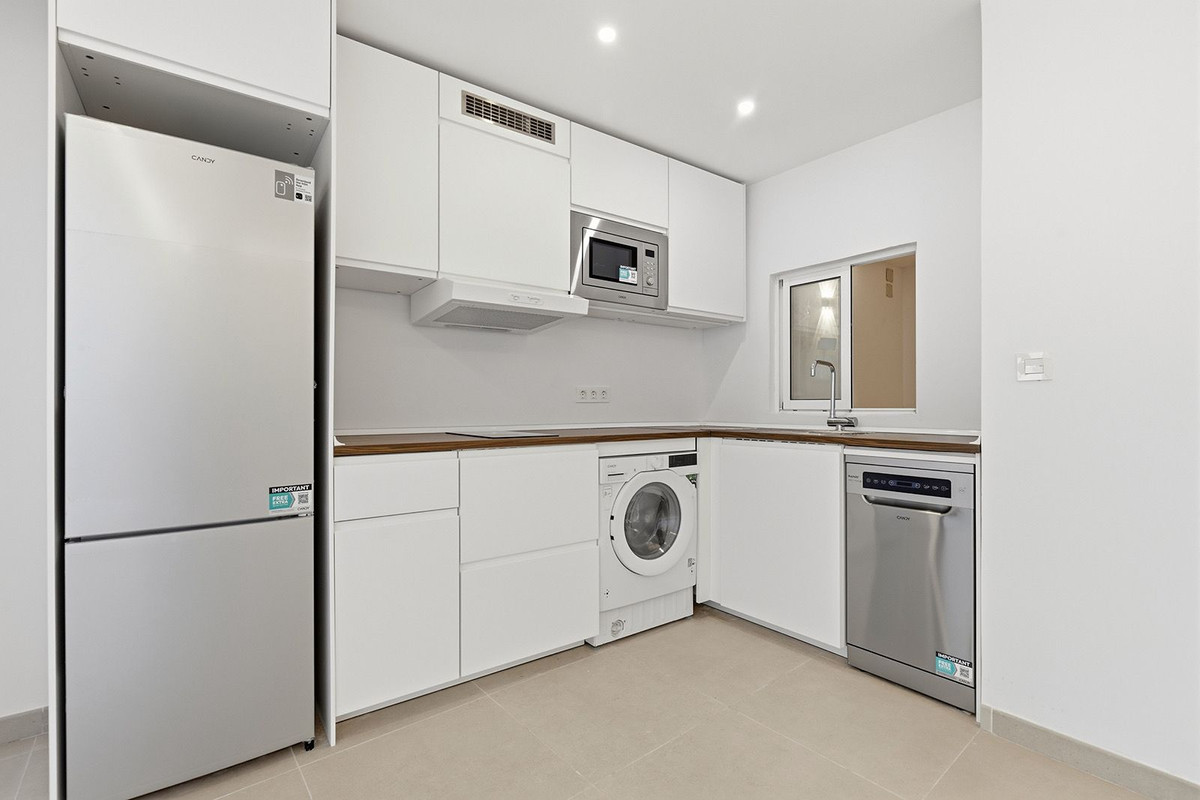 Middle Floor Apartment bilde 9