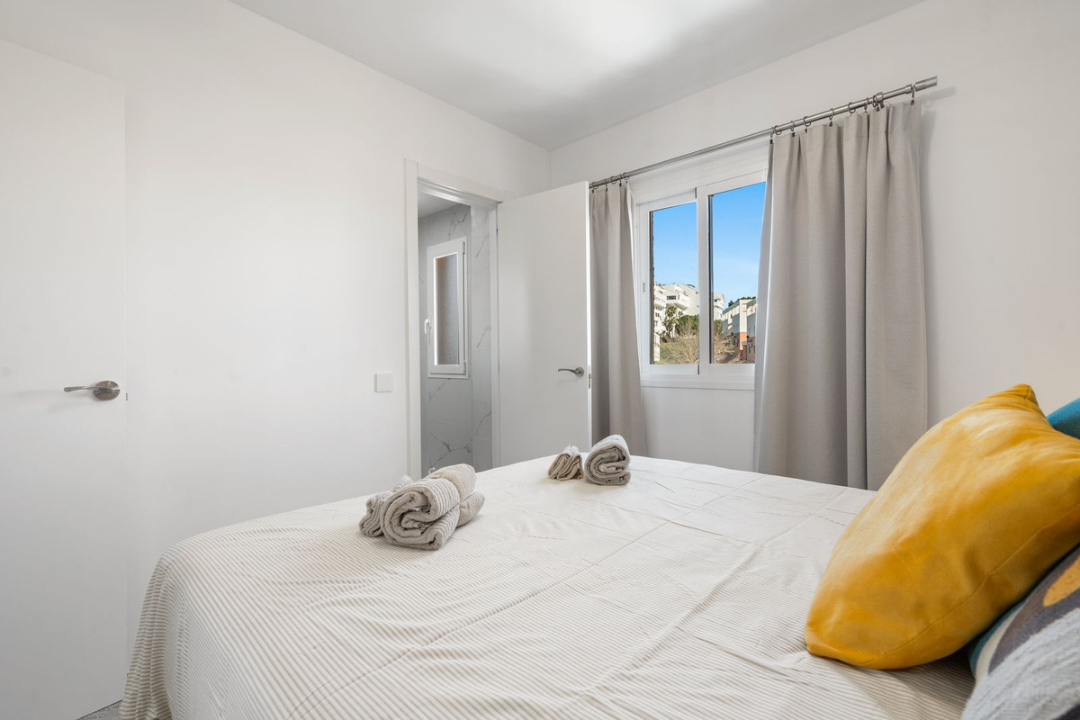 Middle Floor Apartment bilde 11
