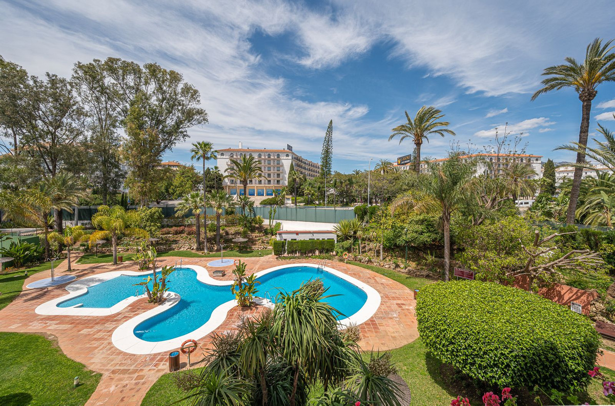 Middle Floor Apartment bilde 10