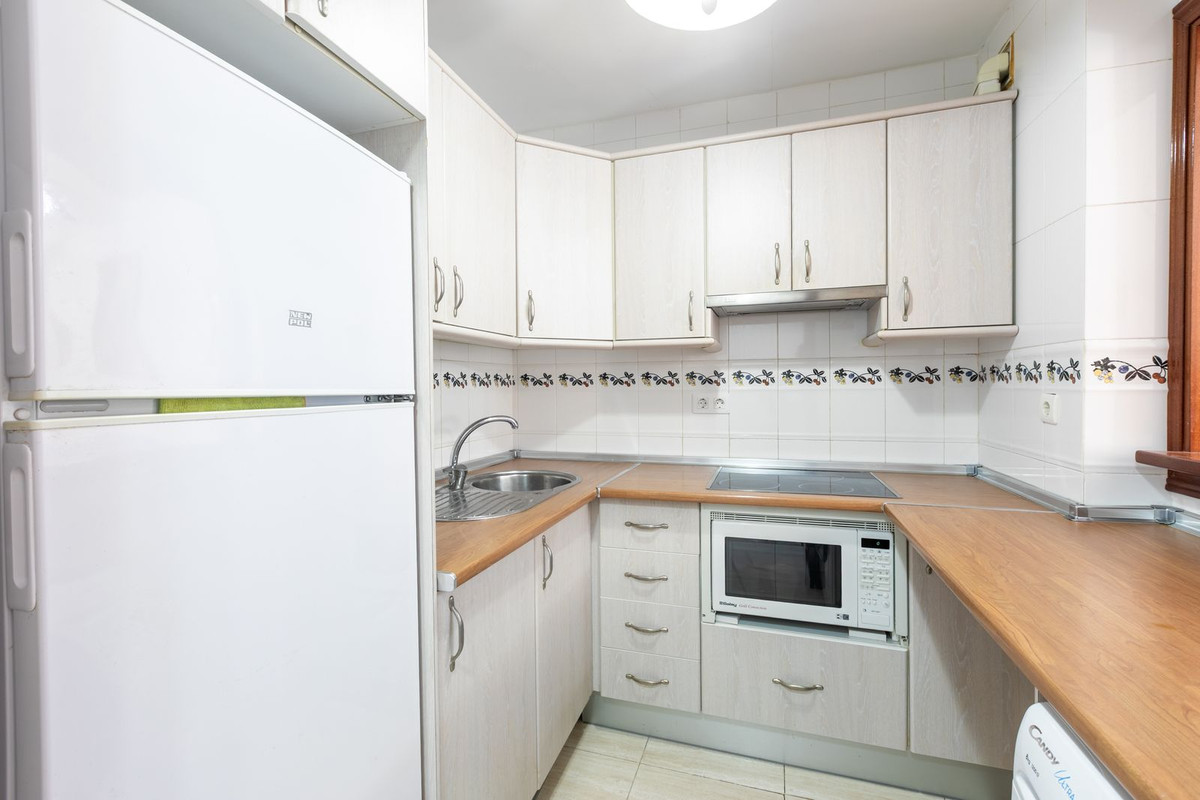 Middle Floor Apartment bilde 6