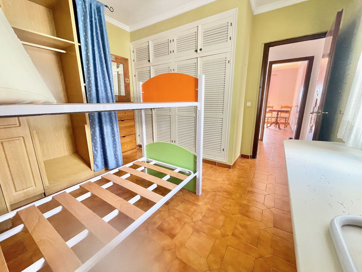 Middle Floor Apartment bilde 11