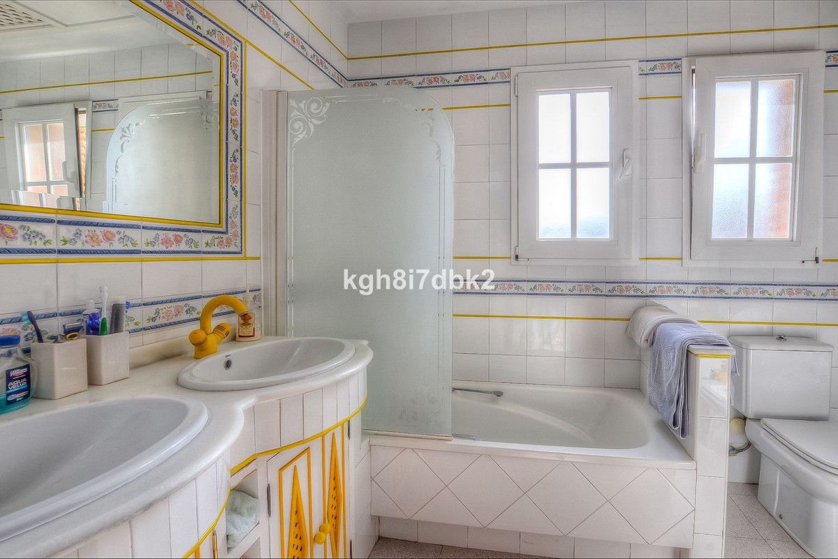 Detached Villa bilde 24