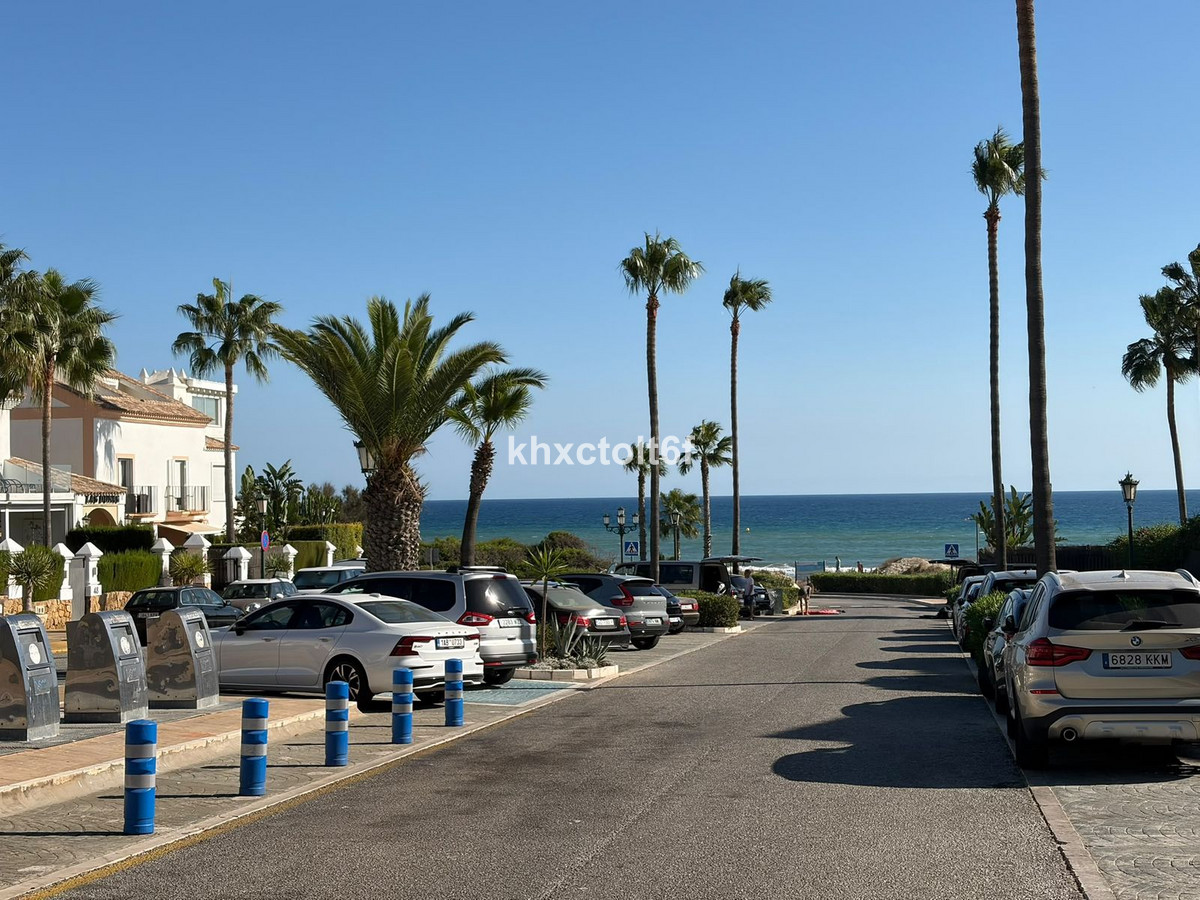 Middle Floor Apartment bilde 37
