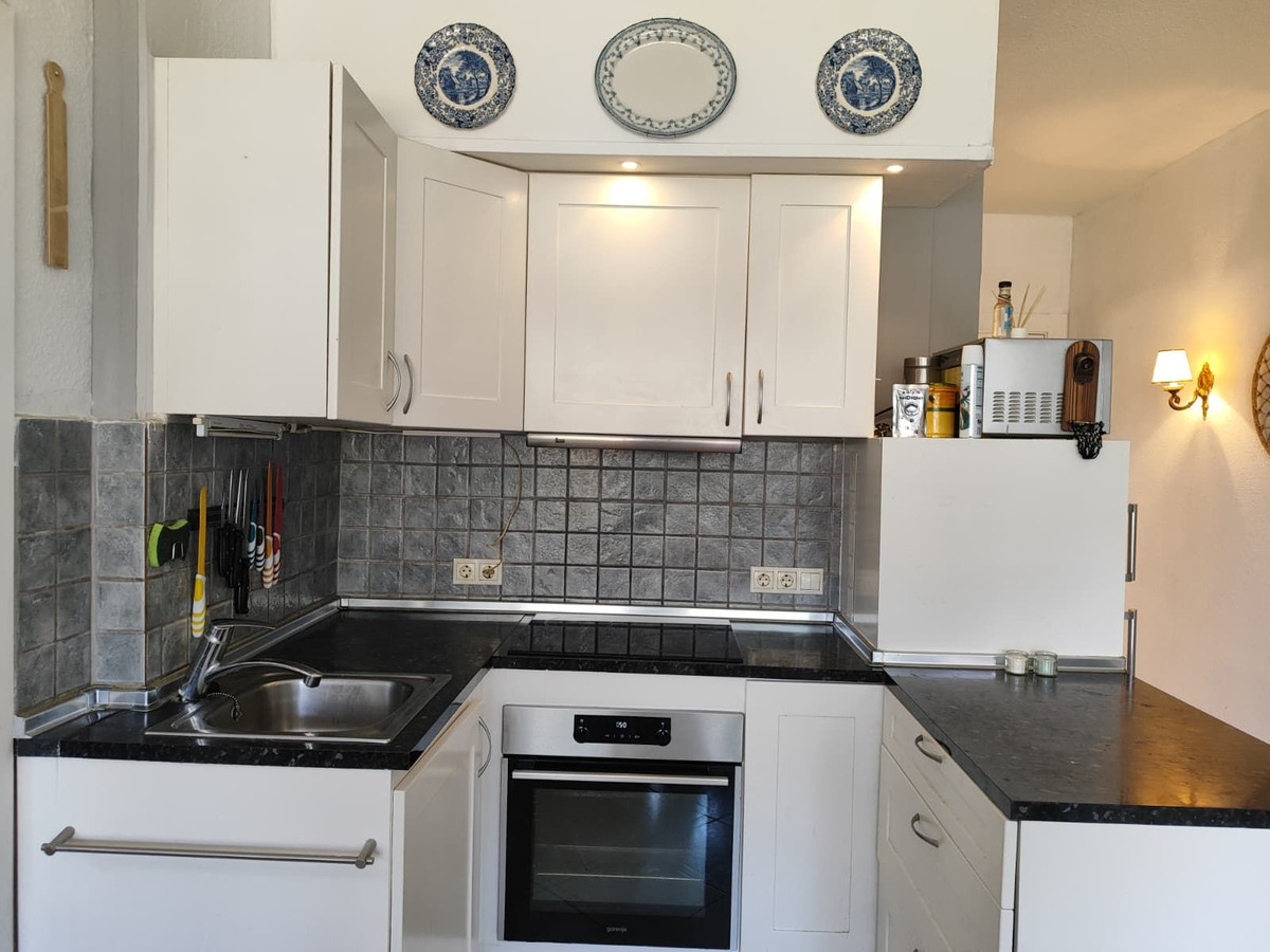 Middle Floor Apartment bilde 25