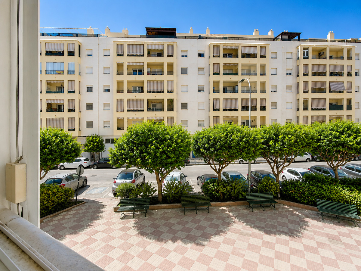 Middle Floor Apartment bilde 11
