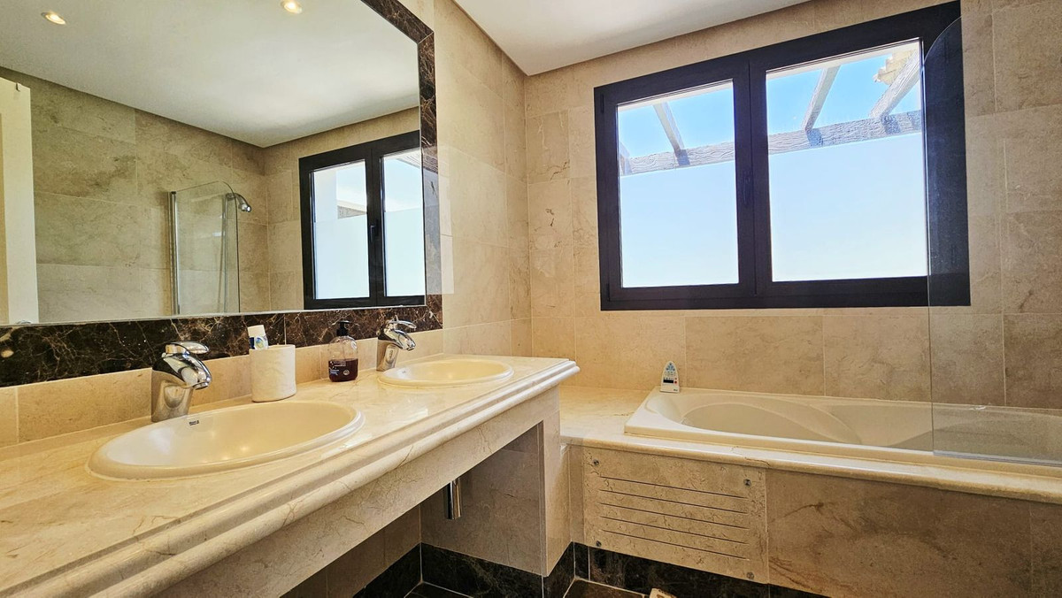 Detached Villa bilde 25