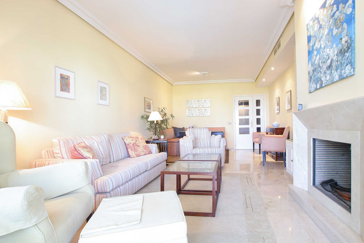 Middle Floor Apartment bilde 2