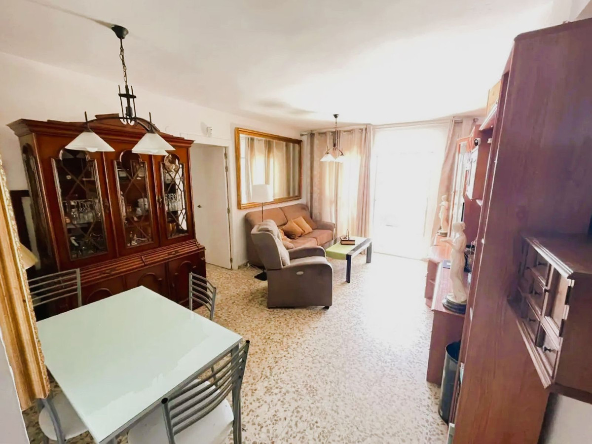 Middle Floor Apartment bilde 6