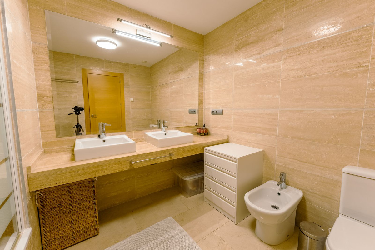 Middle Floor Apartment bilde 22