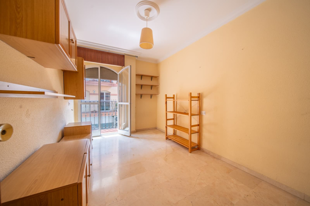 Middle Floor Apartment bilde 4