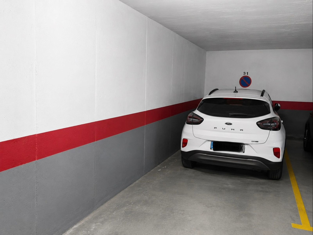 Middle Floor Apartment bilde 14