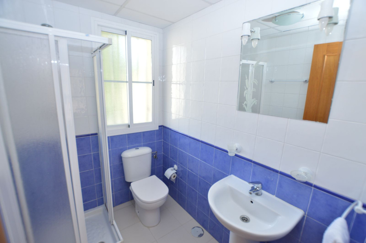 Middle Floor Apartment bilde 12