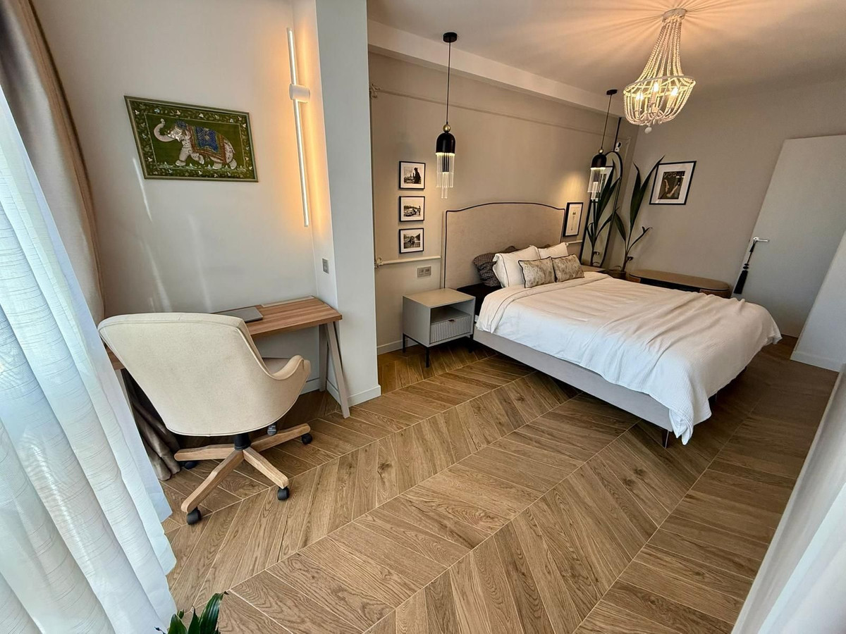 Middle Floor Apartment bilde 12
