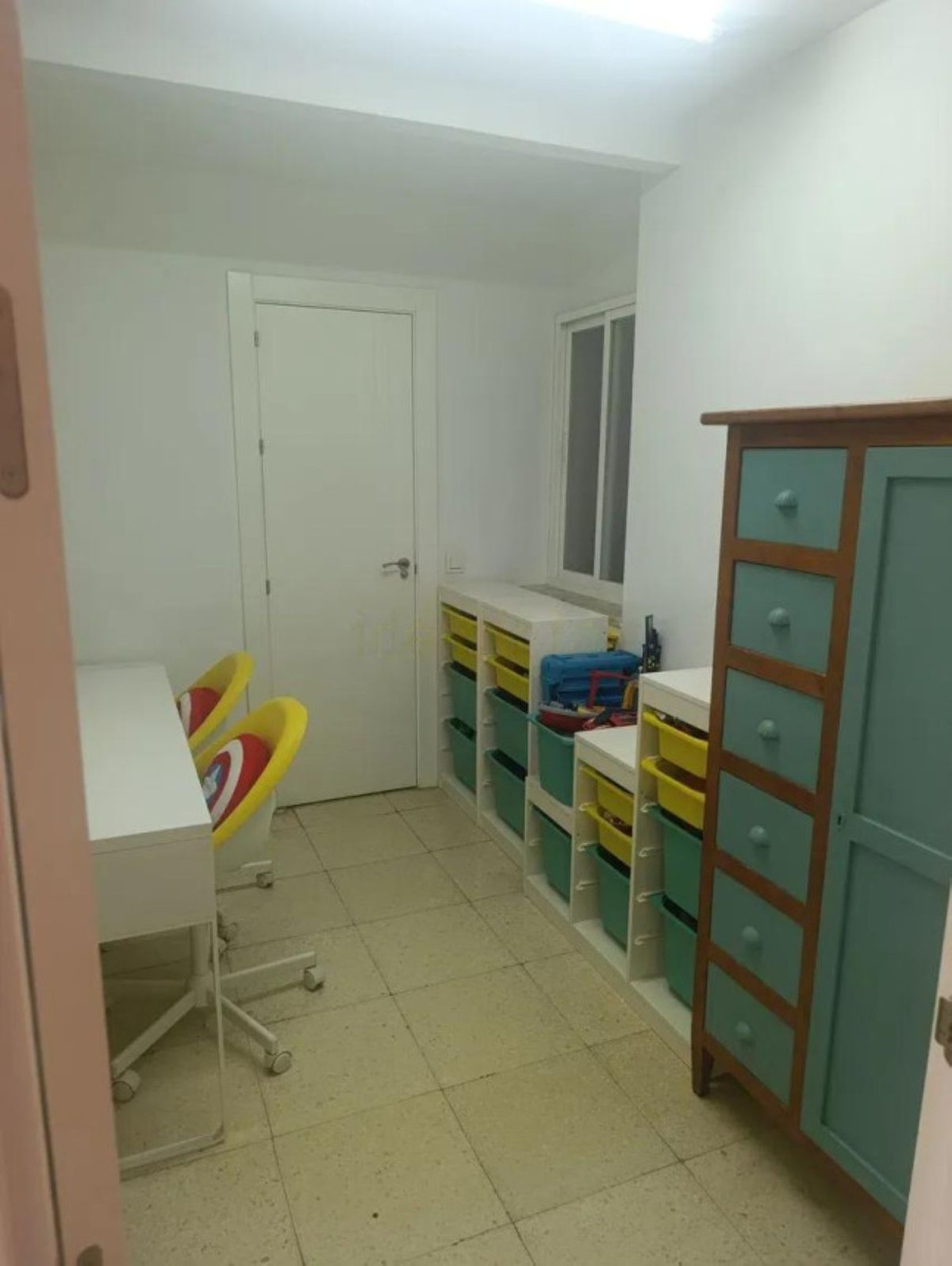 Middle Floor Apartment bilde 24