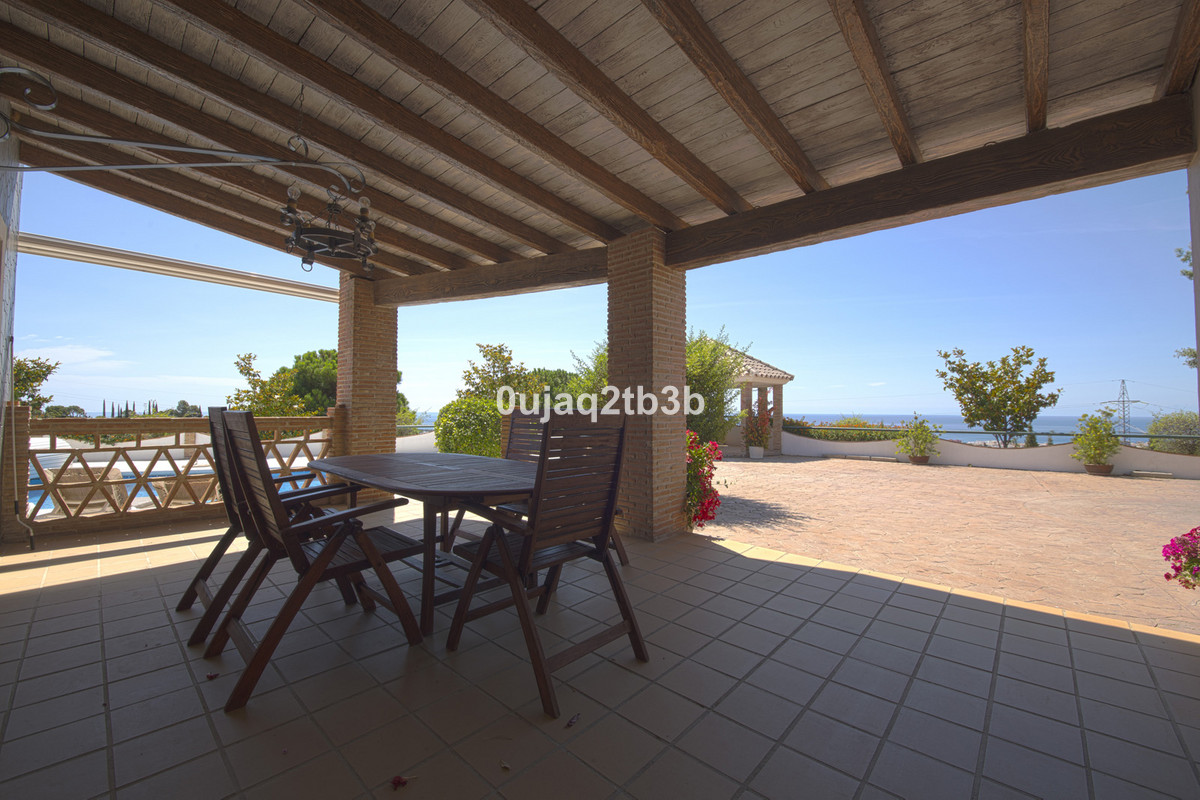 Detached Villa bilde 4