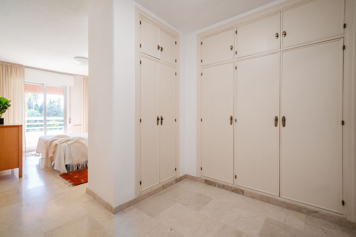 Middle Floor Apartment bilde 19