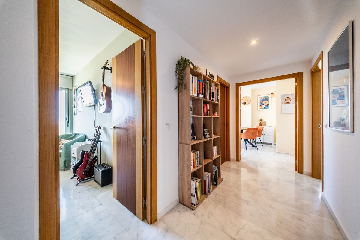 Middle Floor Apartment bilde 21