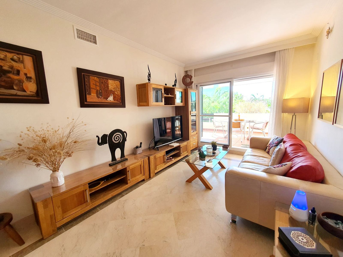 Middle Floor Apartment bilde 8