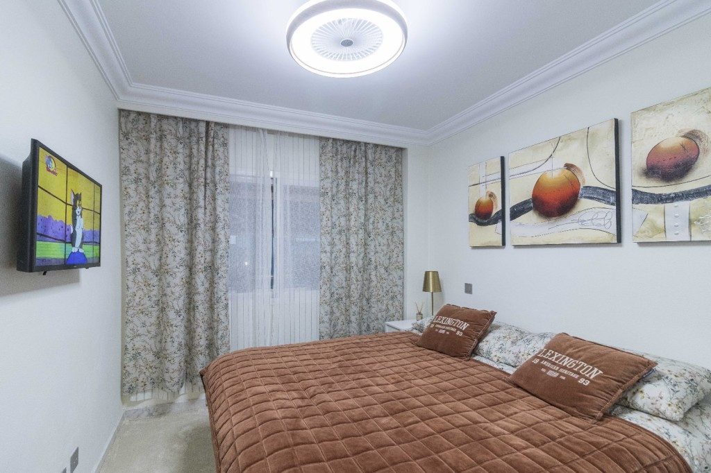 Middle Floor Apartment bilde 13