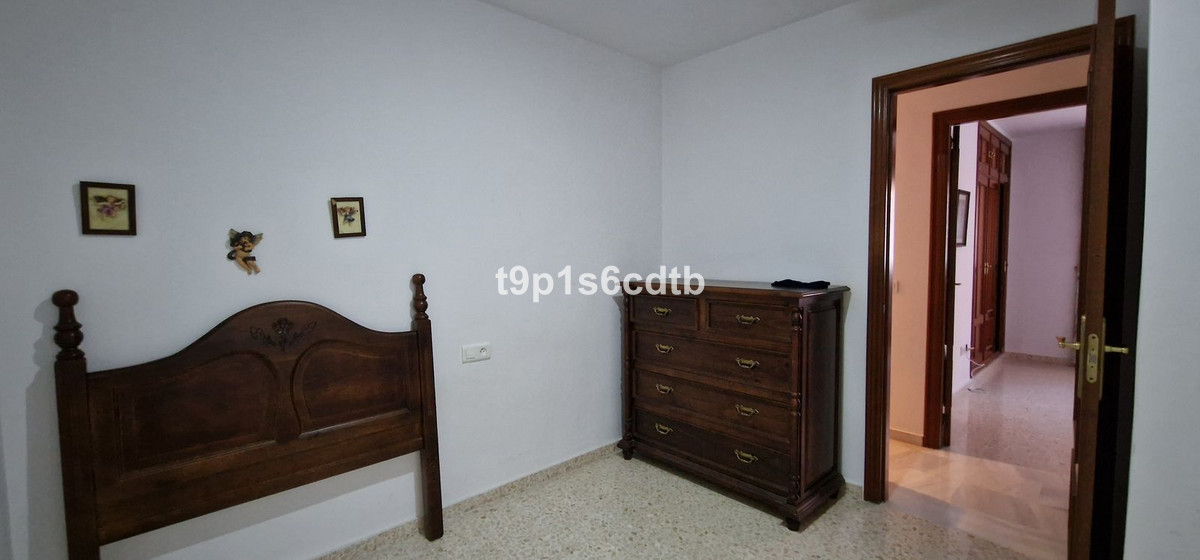 Middle Floor Apartment bilde 8