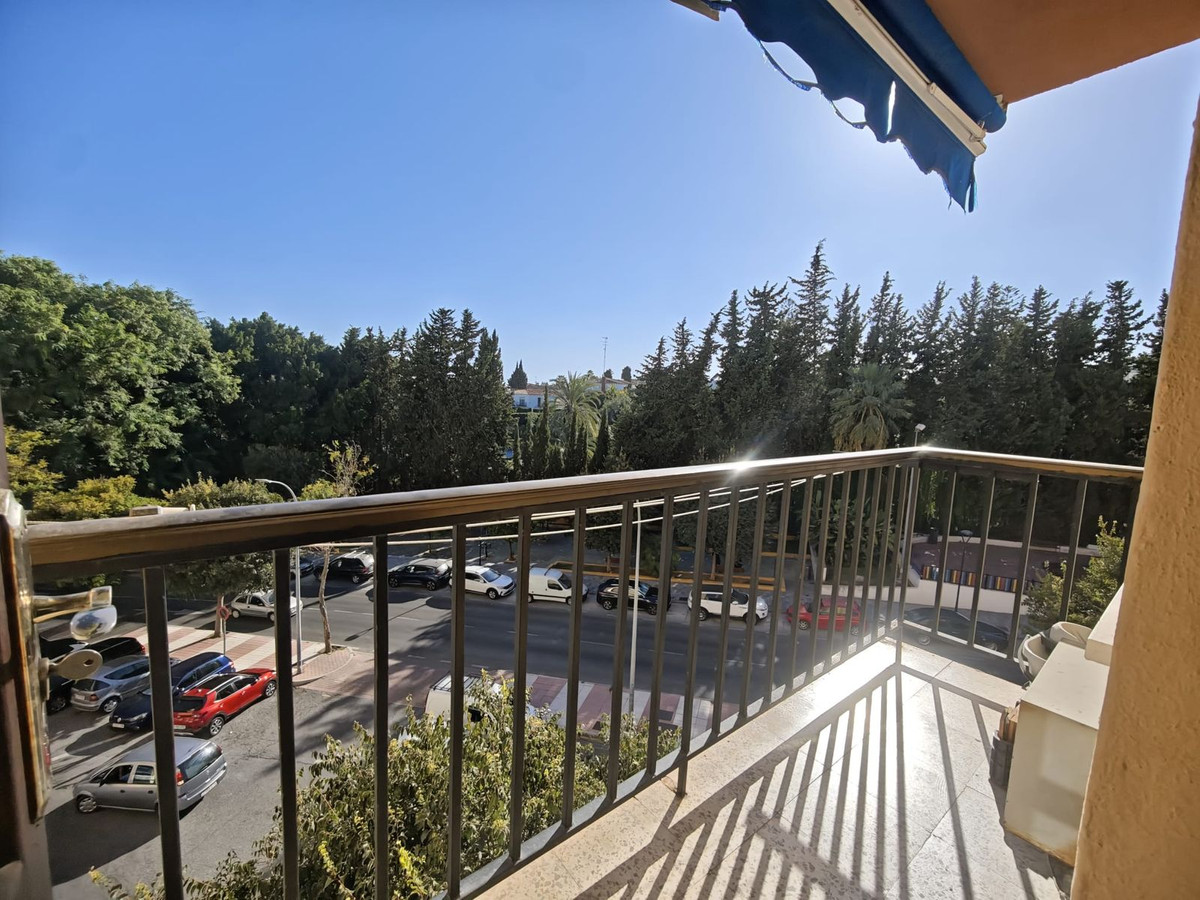 Middle Floor Apartment bilde 1