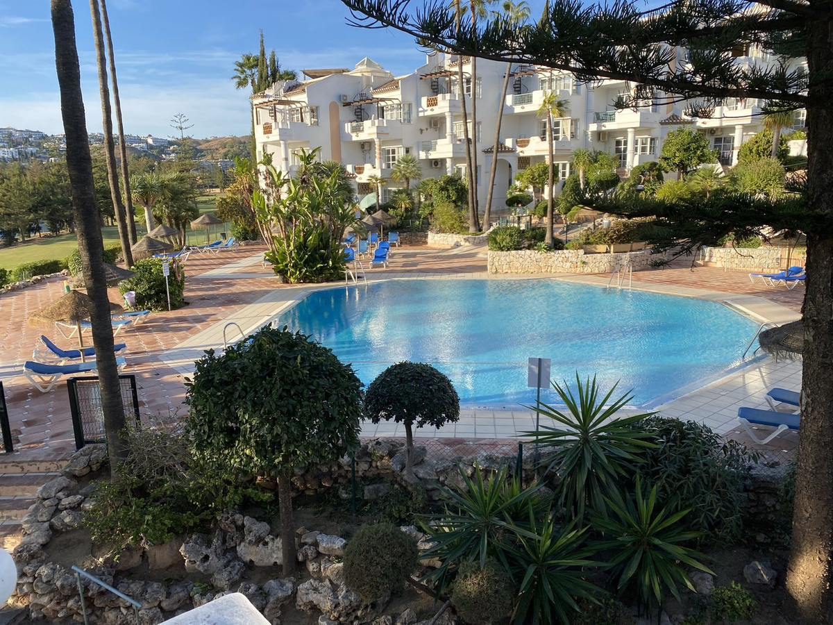 Middle Floor Apartment bilde 2