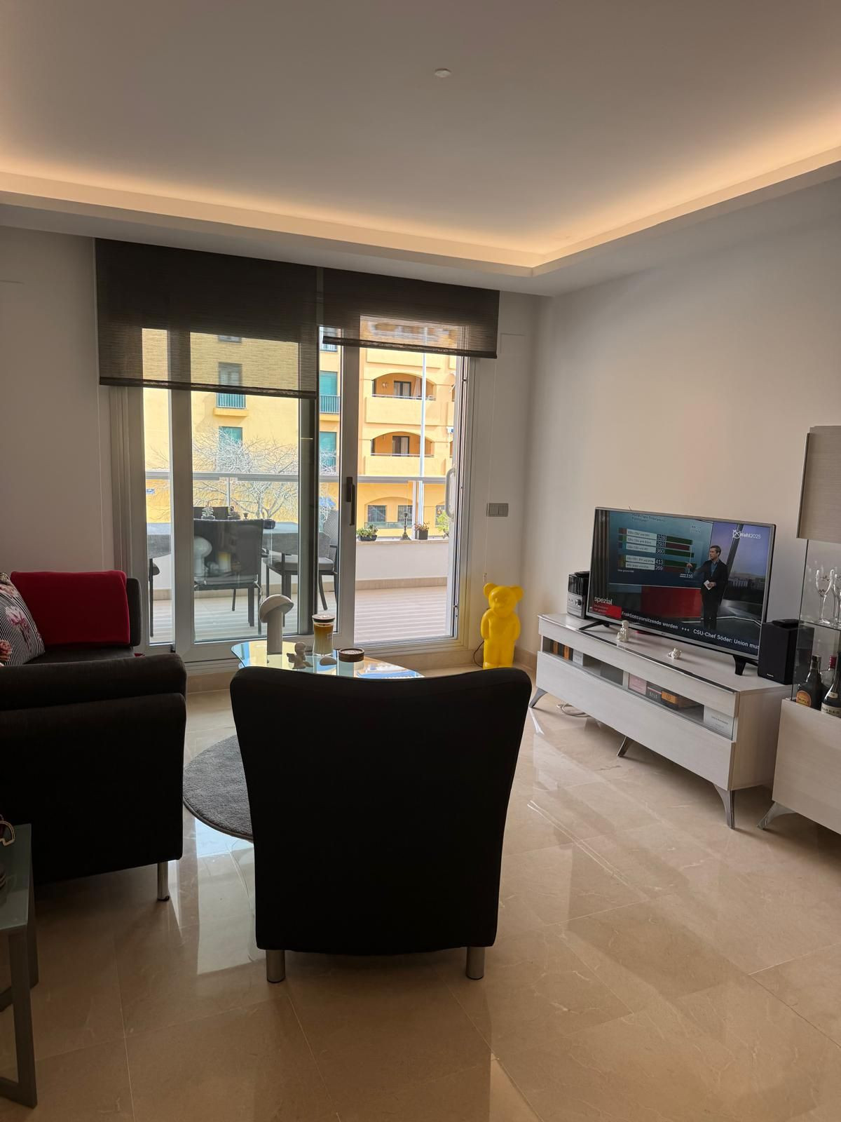 Middle Floor Apartment bilde 3