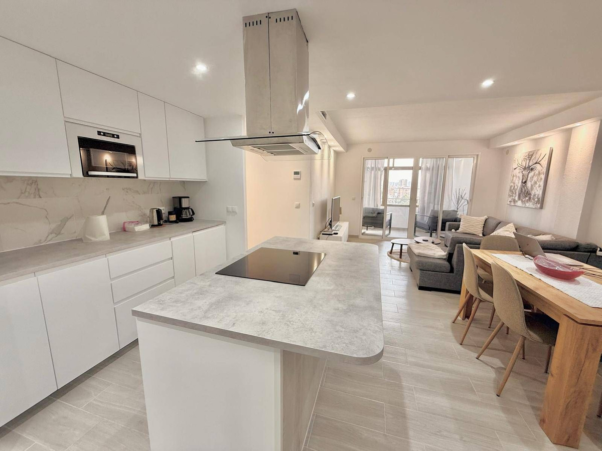 Middle Floor Apartment bilde 1