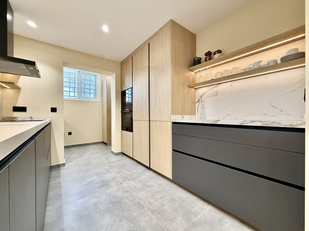 Middle Floor Apartment bilde 9