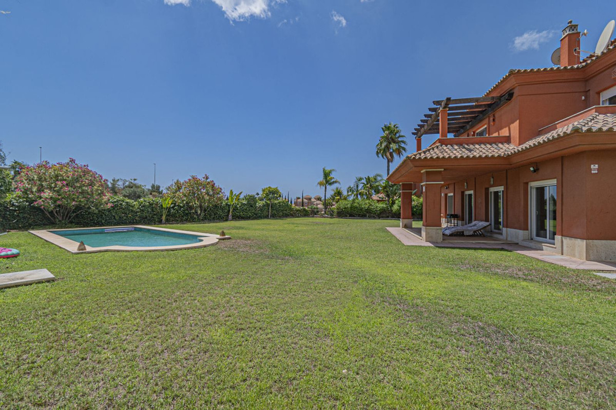 Detached Villa bilde 2