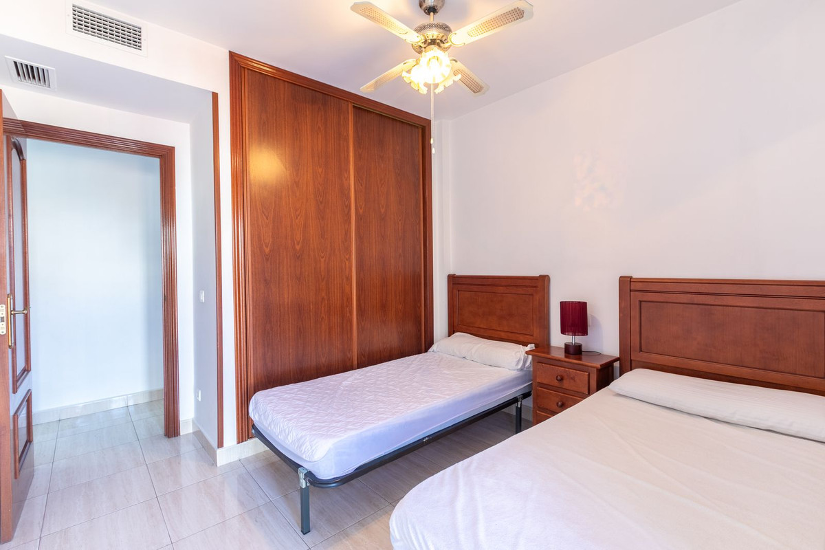 Middle Floor Apartment bilde 9