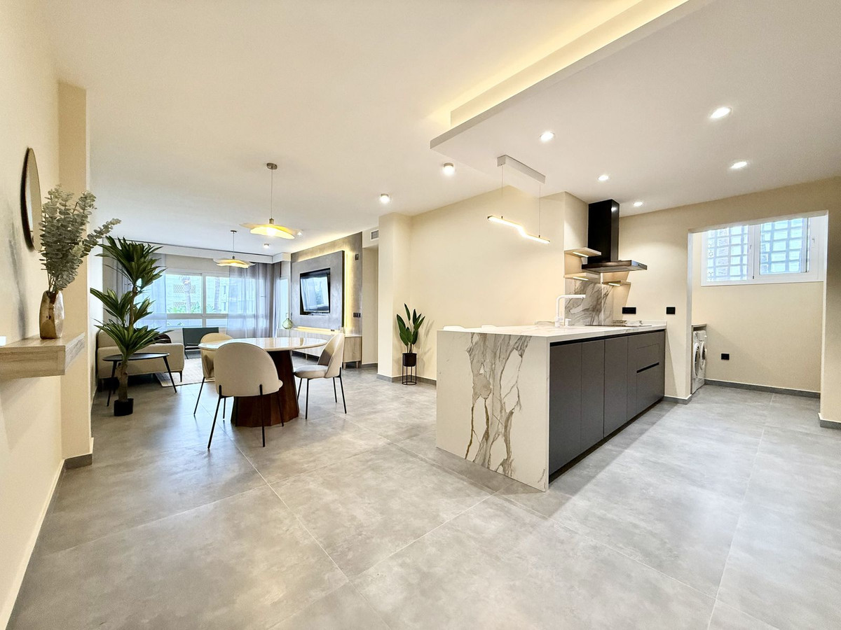 Middle Floor Apartment bilde 8