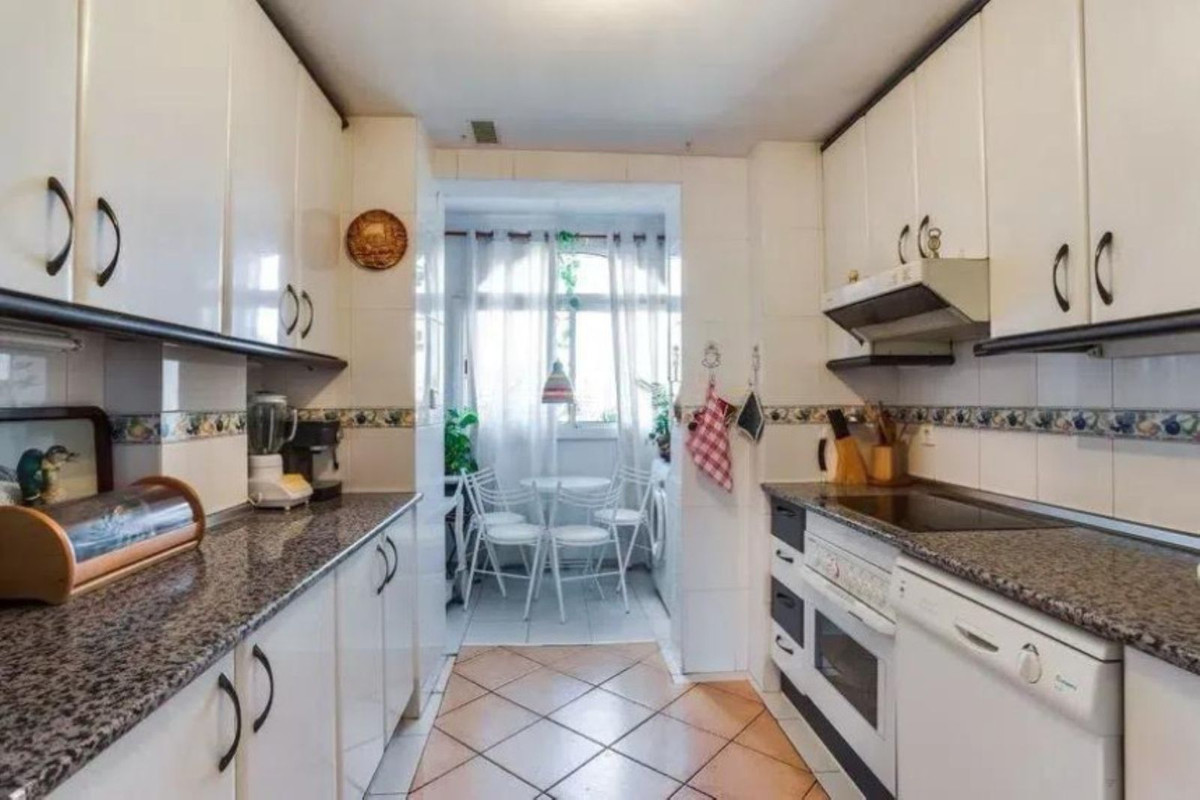 Middle Floor Apartment bilde 4