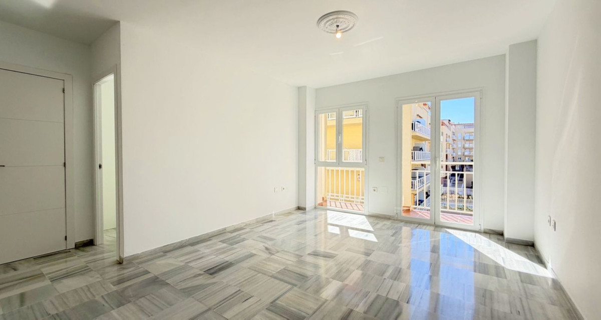 Middle Floor Apartment bilde 10