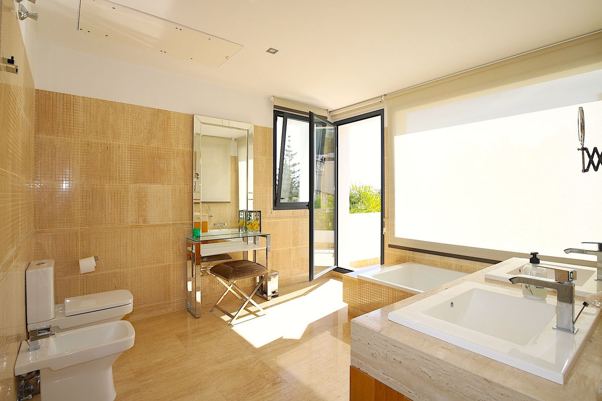 Detached Villa bilde 36