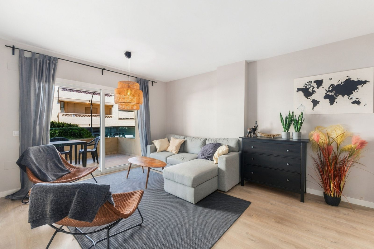Middle Floor Apartment bilde 2