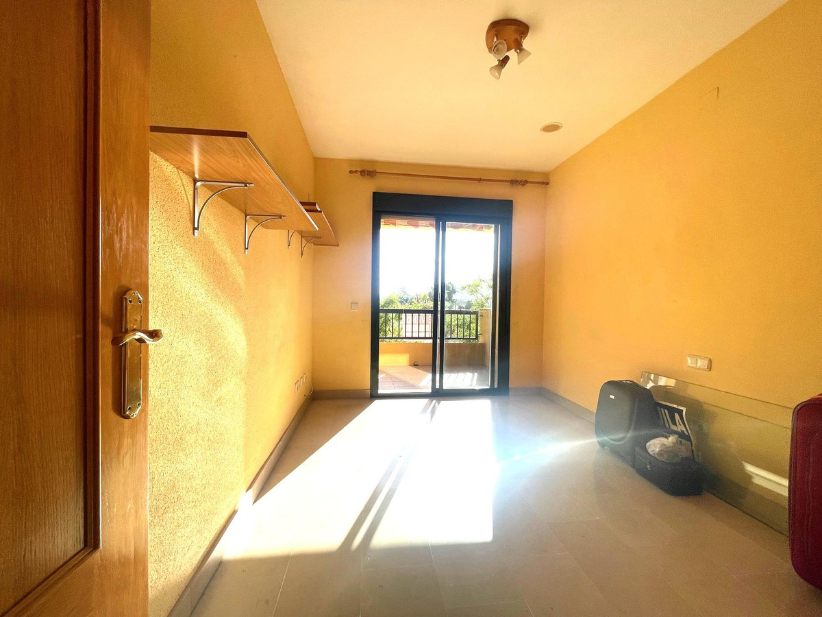 Middle Floor Apartment bilde 15