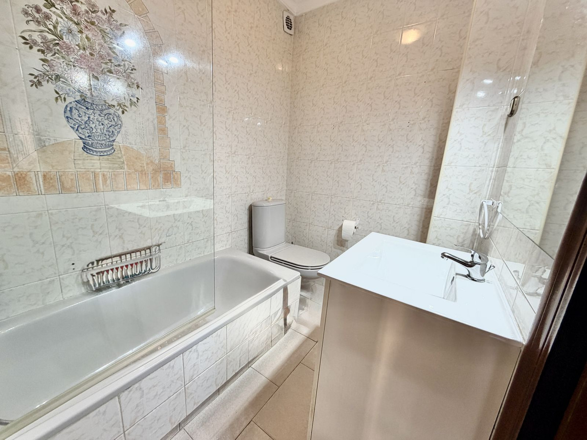 Middle Floor Apartment bilde 10