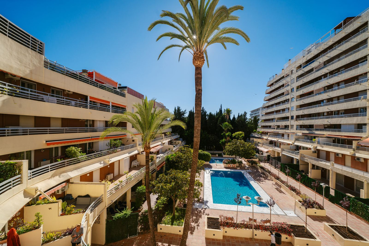Middle Floor Apartment bilde 32