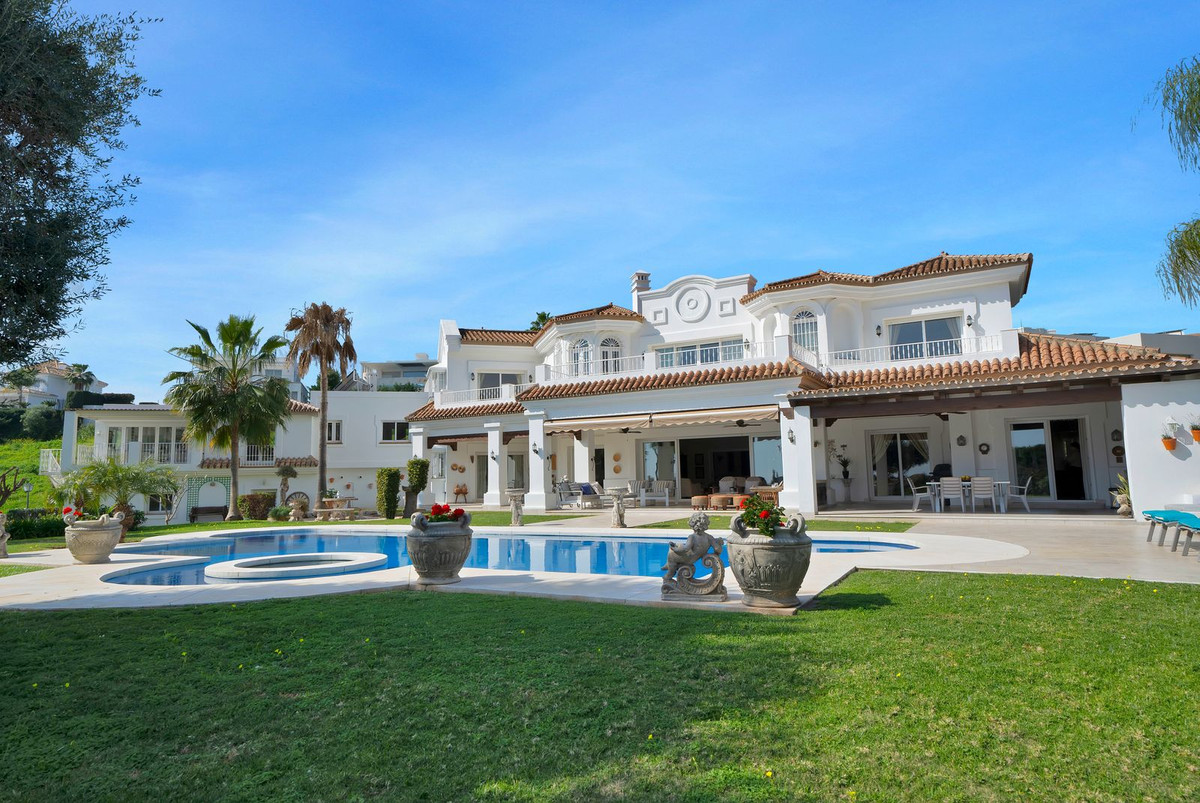 Detached Villa bilde 39