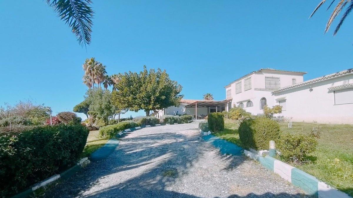 Detached Villa bilde 4