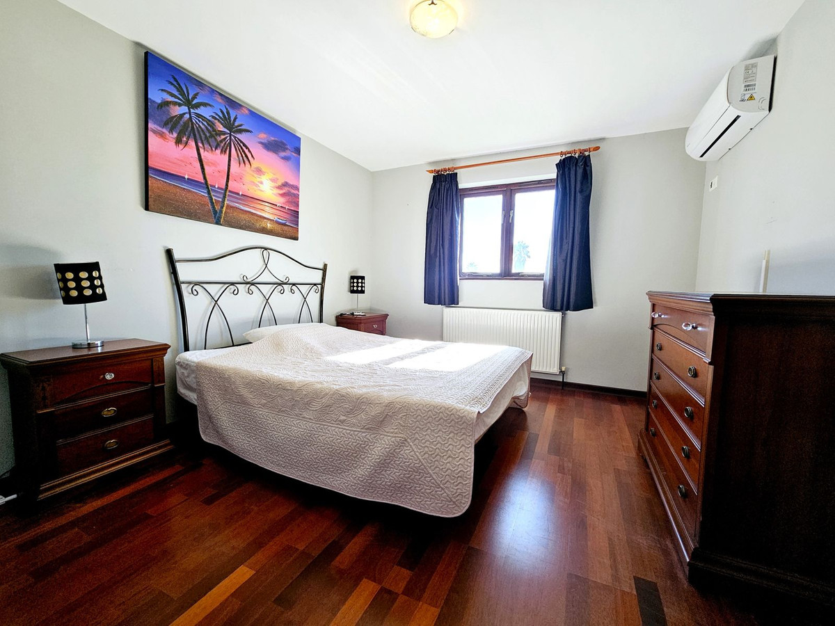 Detached Villa bilde 17