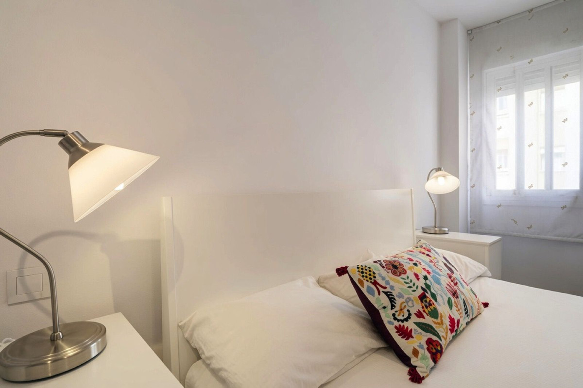 Middle Floor Apartment bilde 18