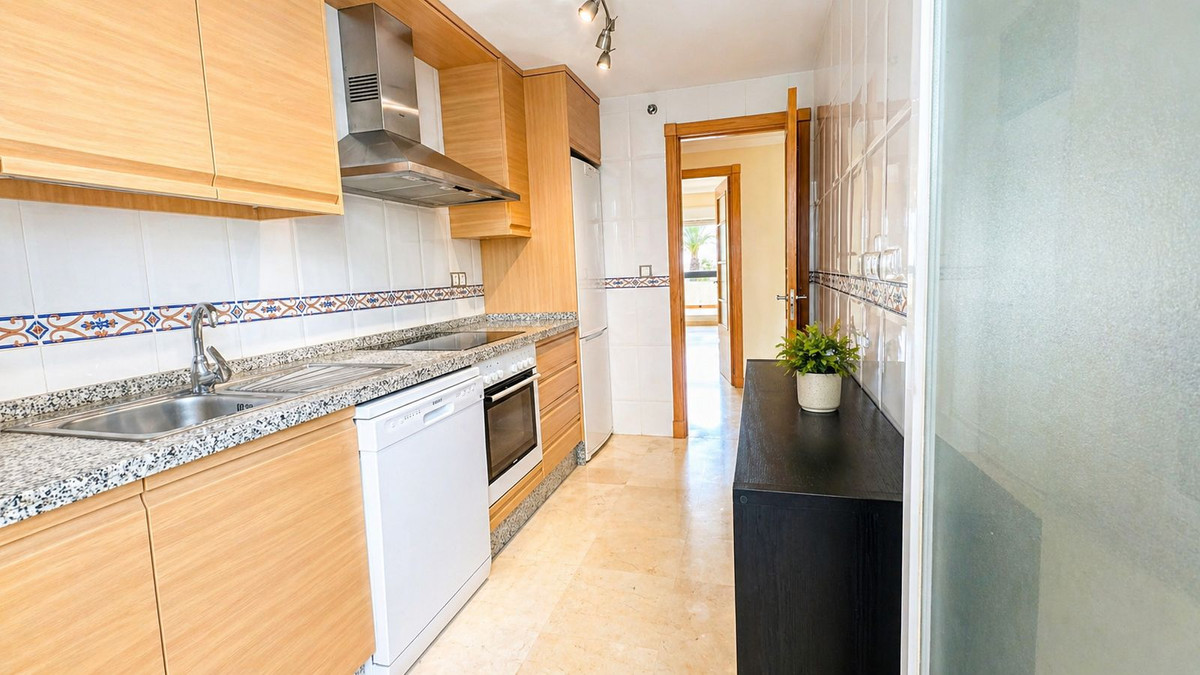 Middle Floor Apartment bilde 13