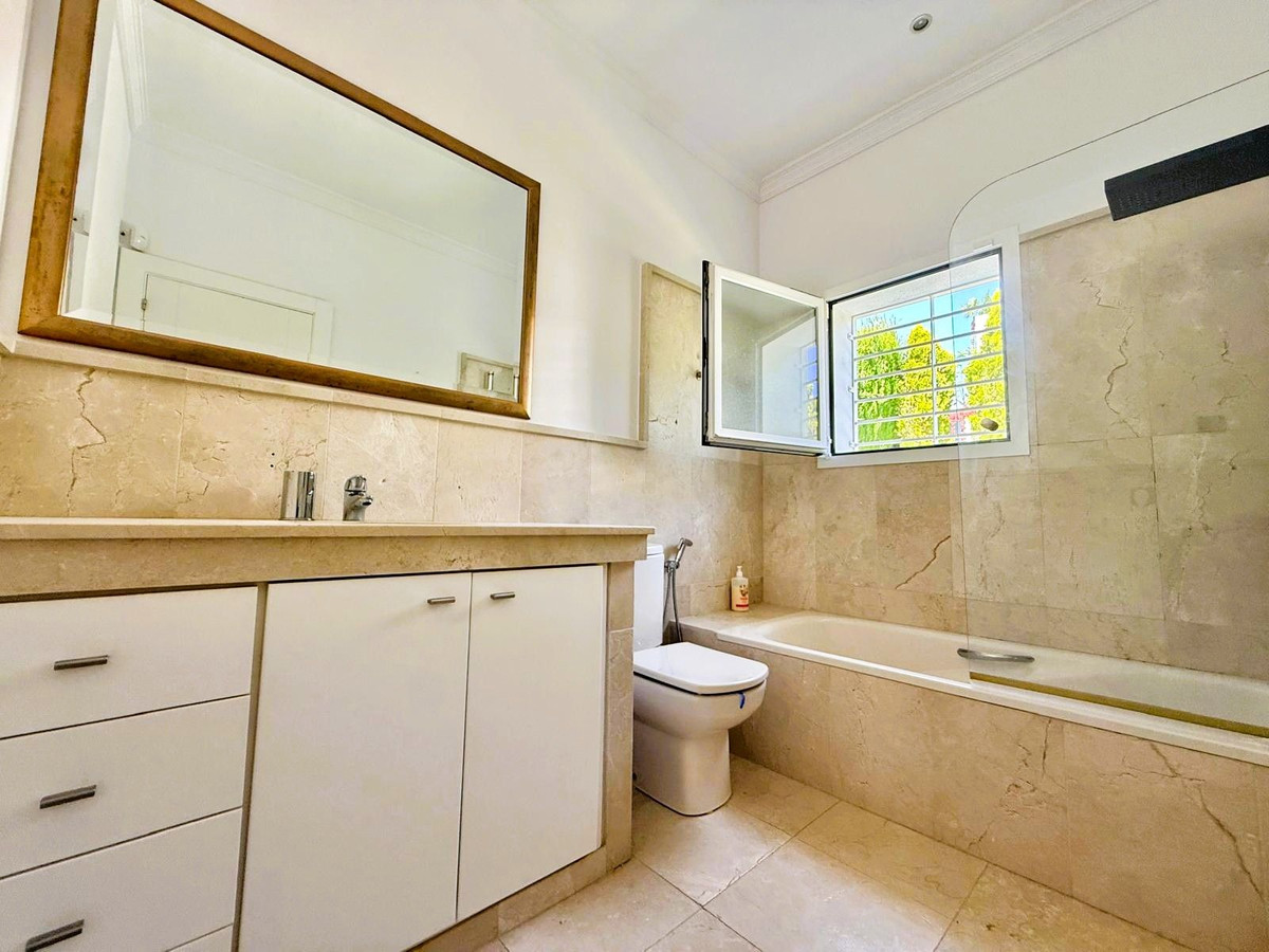 Detached Villa bilde 10