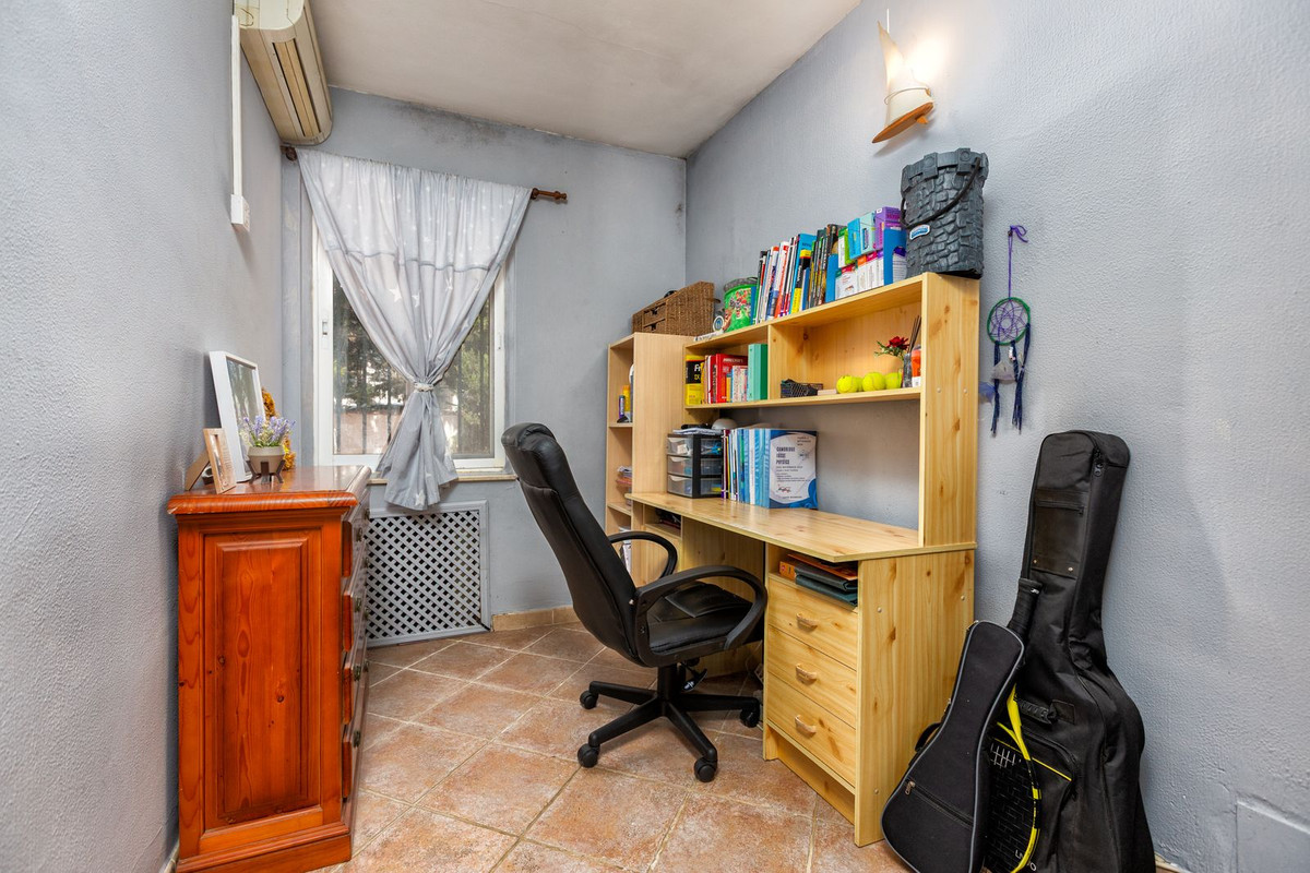 Detached Villa bilde 37