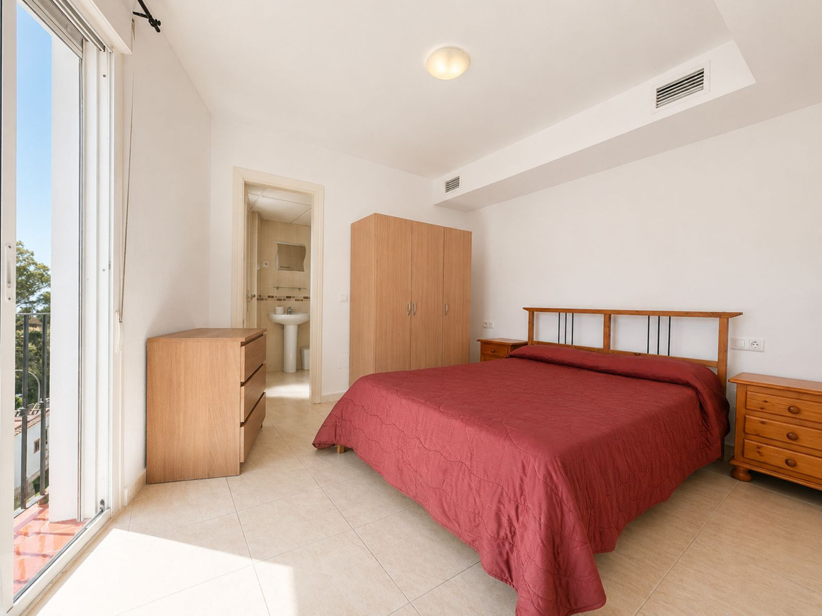 Middle Floor Apartment bilde 11
